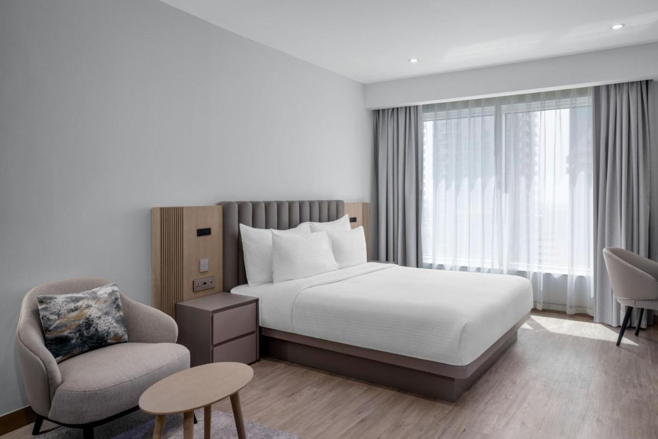 By Marriott Sheikh Zayed Road, 4* Dubai