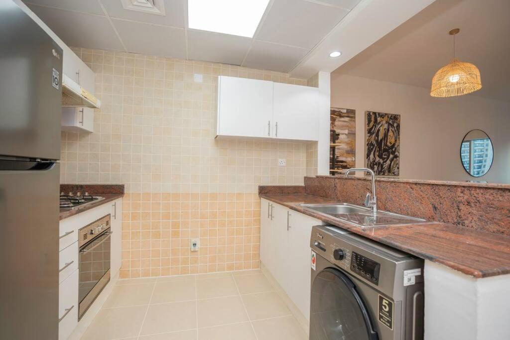 Marina Diamond Collection Apartment