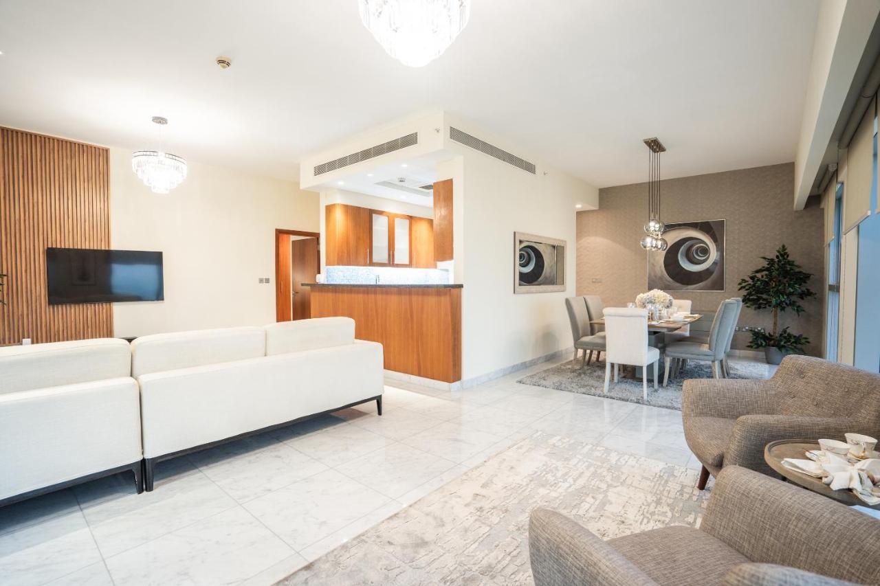 Nasma Luxury - Park Tower Apartment