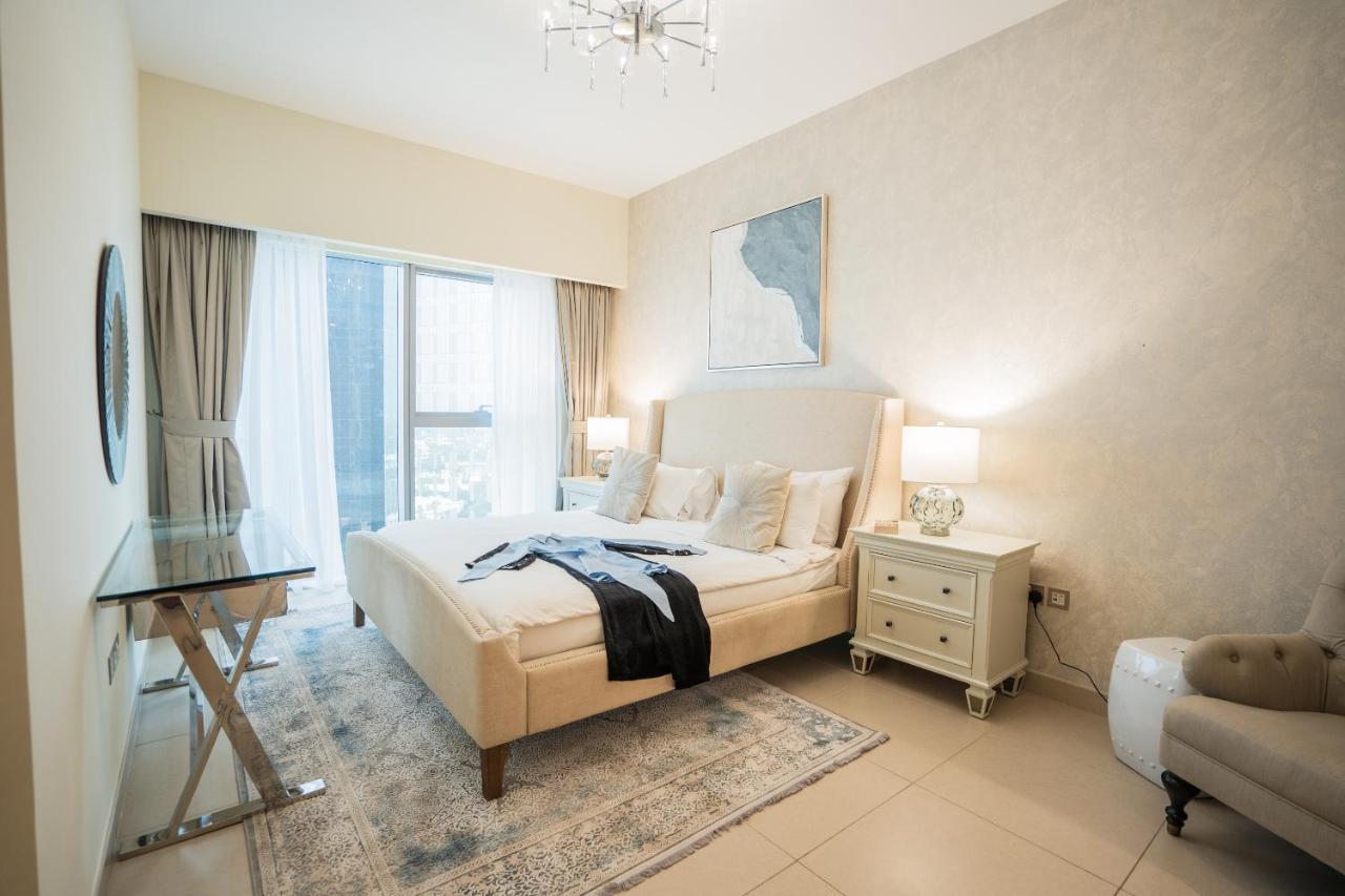 Nasma Luxury - Park Tower * Dubai