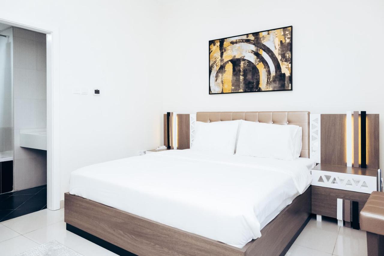 Apartment Marina Royal Premium Serviced Marina Wharf - Kids Free Free Check In 24