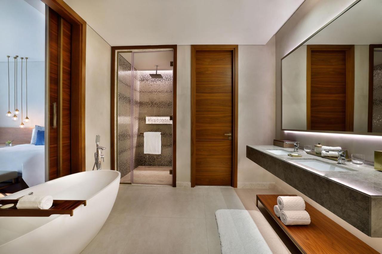 Hotel The St. Regis Downtown 5*