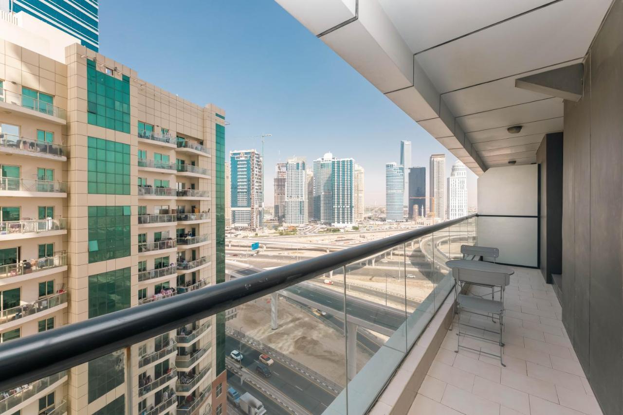 Urban Caves - Modern Steps From The Walk Jbr