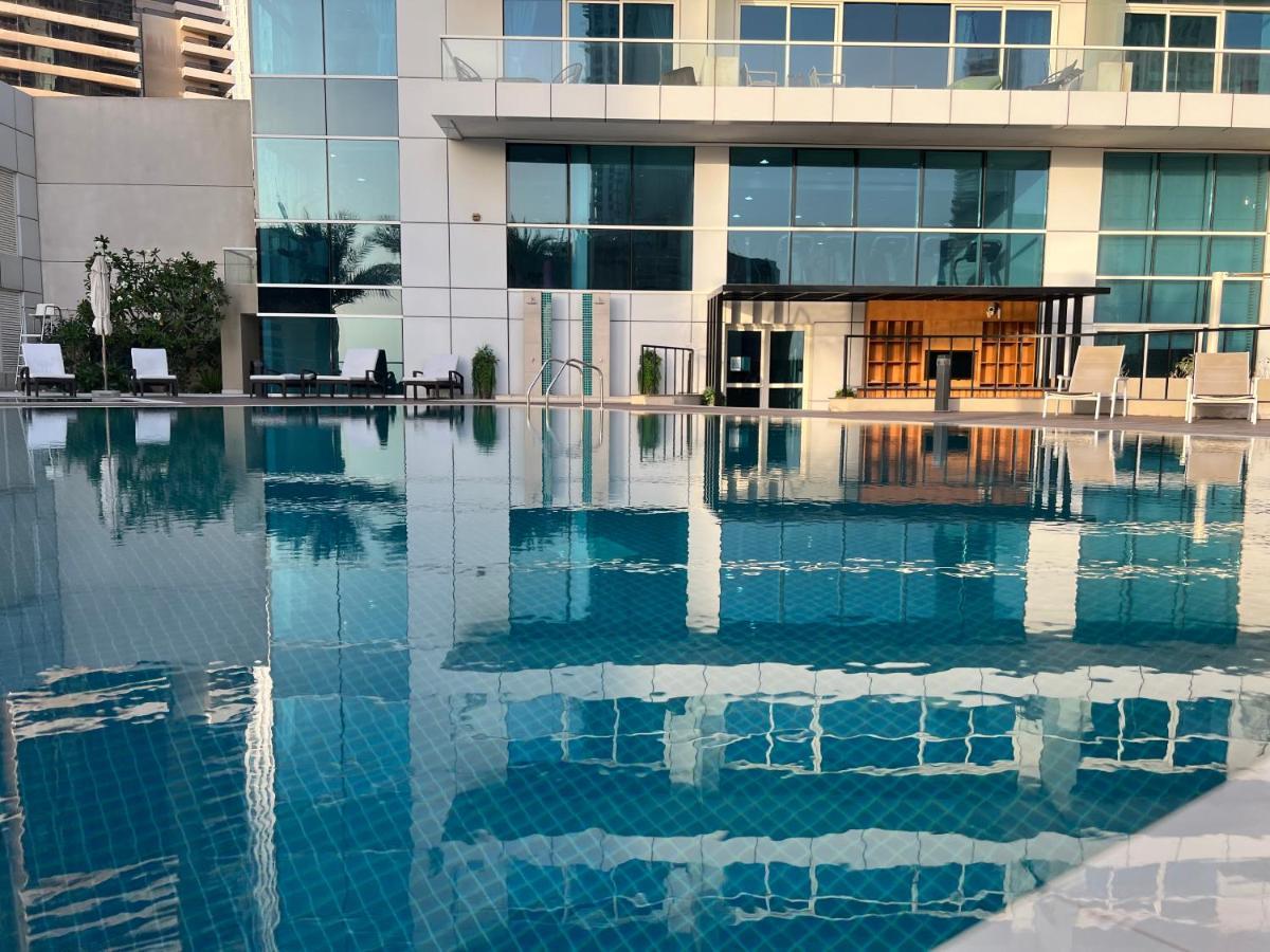 Luxury-designer 1 Bedroom Sea View Dubai