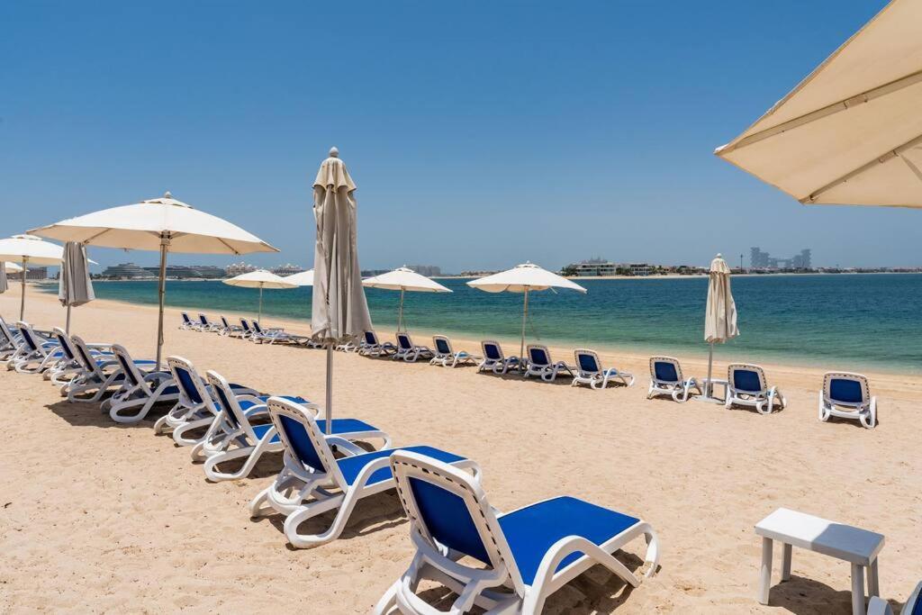 Palm Jumeirah Spacious 1 Bed Private Daire Dubai