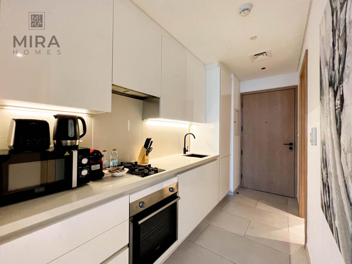 Mira - Serviced Studio In Marquise Square Apartment *