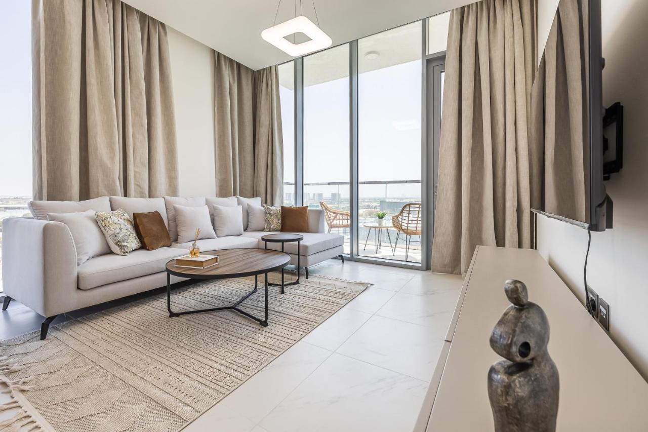Apartment Fully Furnished I Lagoons View I District One *