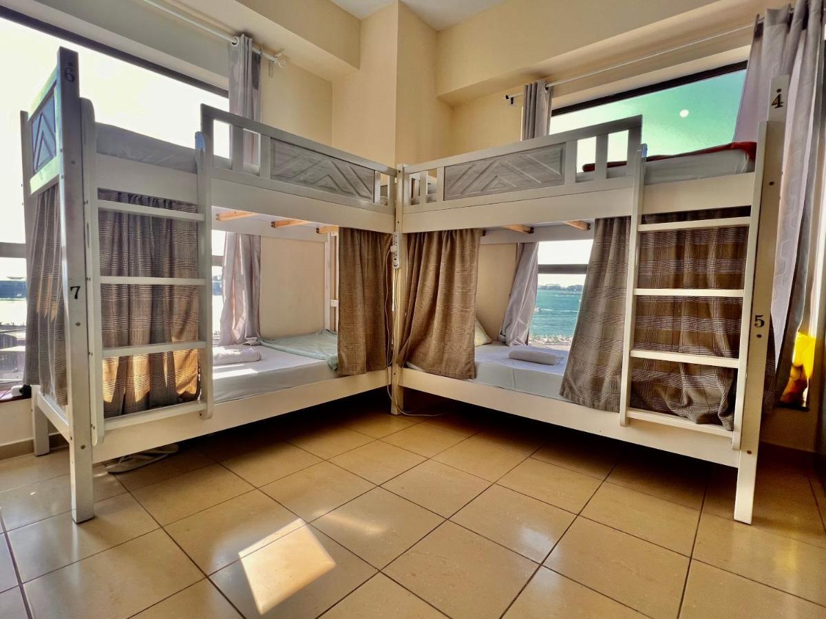 York Backpackers - Jumeirah Beach Albergue