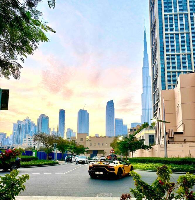 Apartment White Elephant Homes - Burj Views - Burj Khalifa View Dubai
