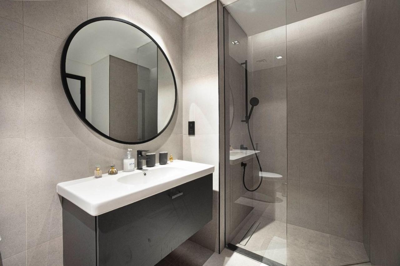 The 15 Northside Luxury Living Daire