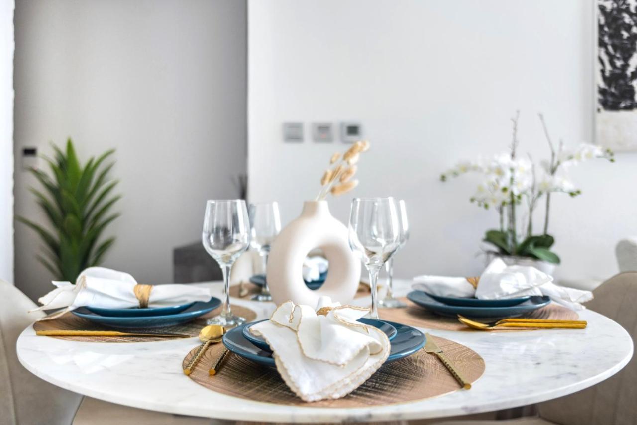 Exquisite 1 Bdr In The Heart Of Marina- One Tower Apartment *