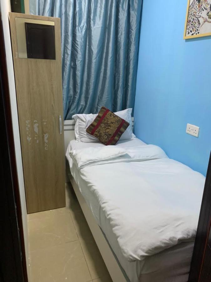 Nice Budget And Bed Space For 