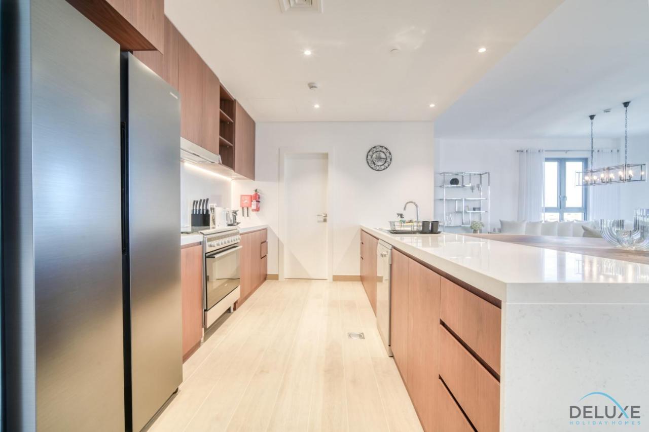 Peaceful 4br Penthouse With Assistant At Le Pont Jumeirah By Deluxe Homes Apartment *