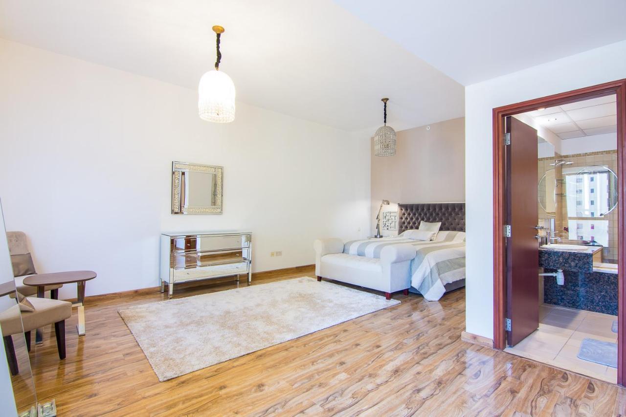 Huge 1br In Jbr * Dubai