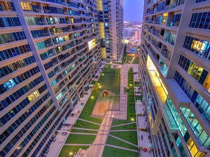 Skycourts Entire Apartment-120m2-big Balcony Apartment Dubai