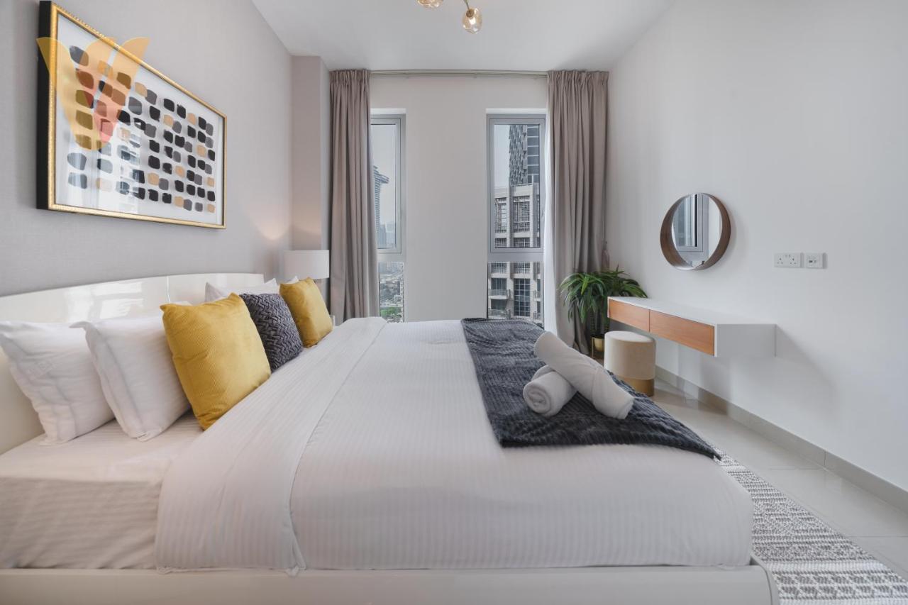 Burj Khalifa And Sea View 1 Bedroom By Venduras Homes * Dubai