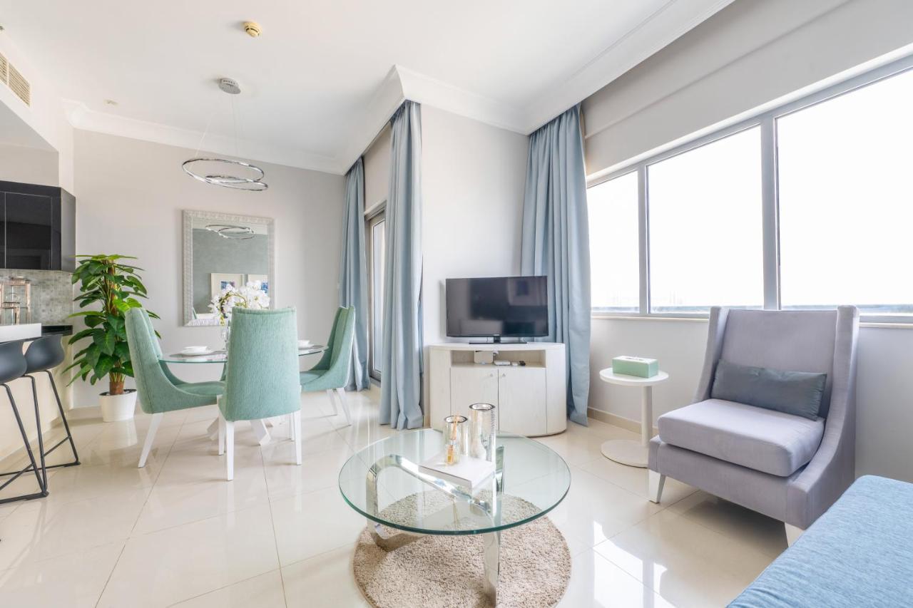 Downtown Luxury - 5 Star Facilities - 5 Min Walk To Mall Dubai