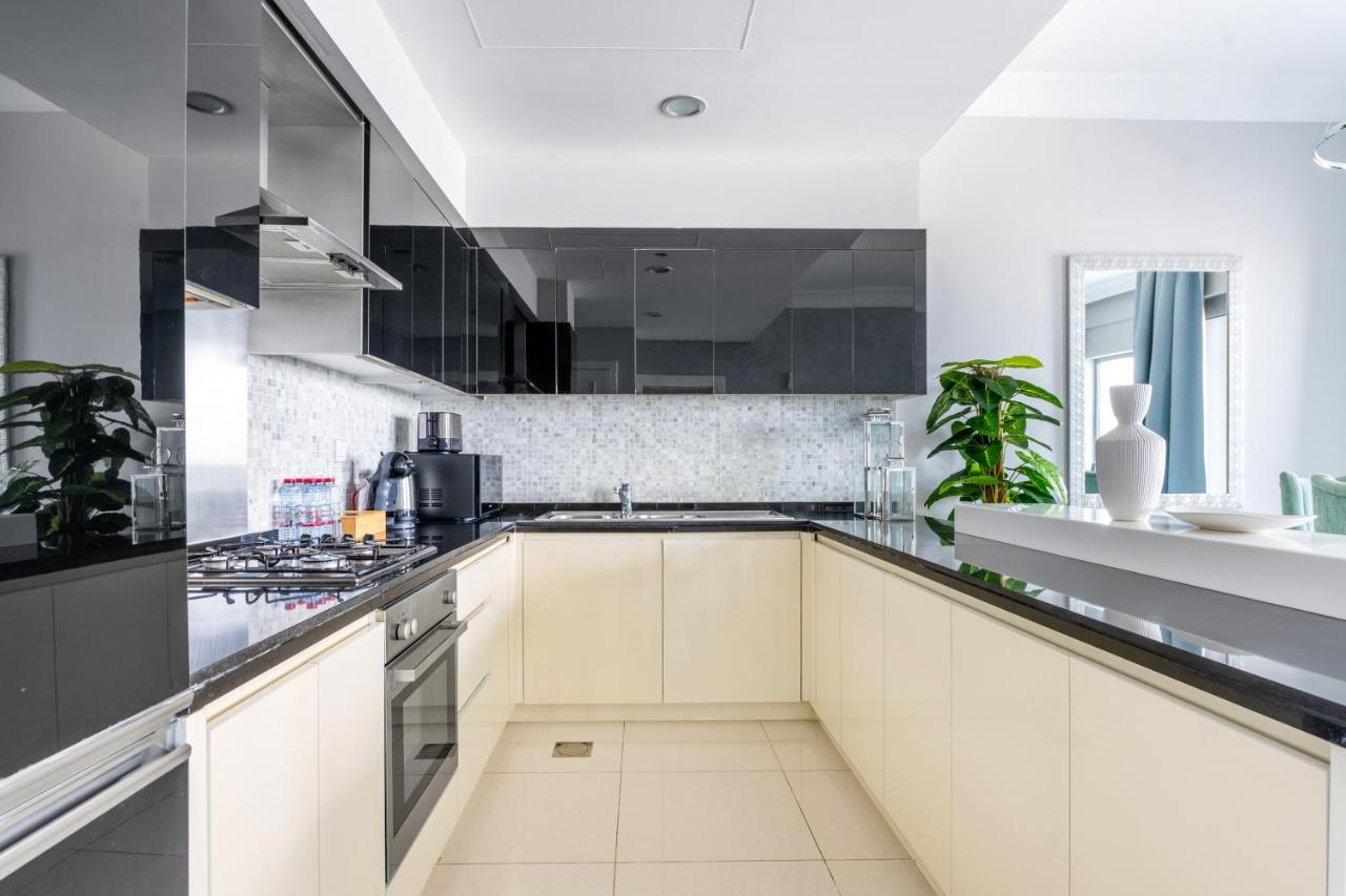 Downtown Luxury - 5 Star Facilities - 5 Min Walk To Mall *