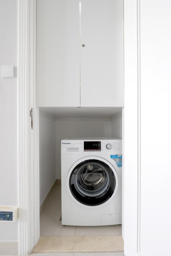 Downtown Luxury - 5 Star Facilities - 5 Min Walk To Mall Apartamento *