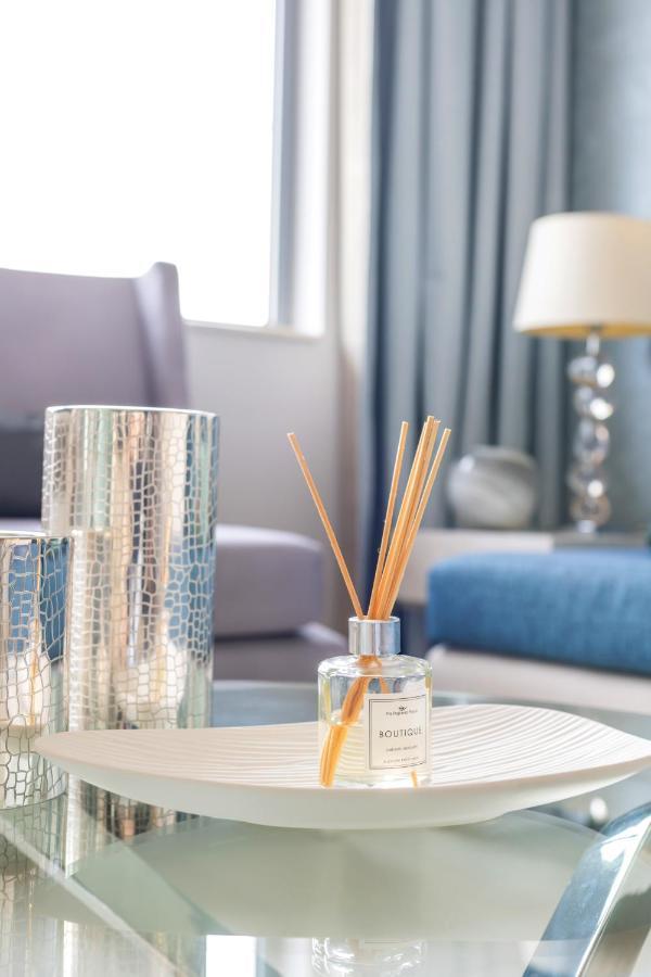 Downtown Luxury - 5 Star Facilities - 5 Min Walk To Mall