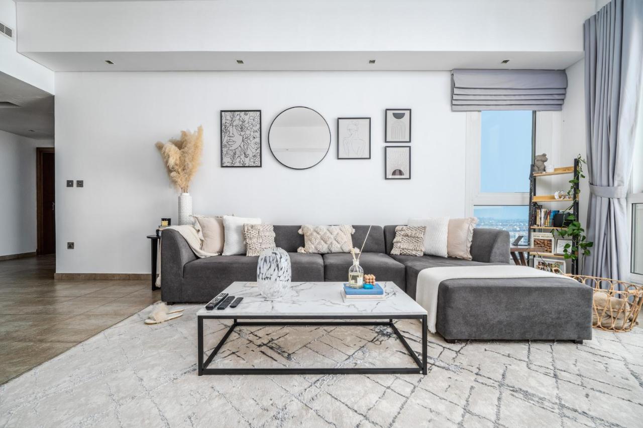 Apartment Alh Vacay - Newly Furnished 3 Bedroom In Marina Residences *