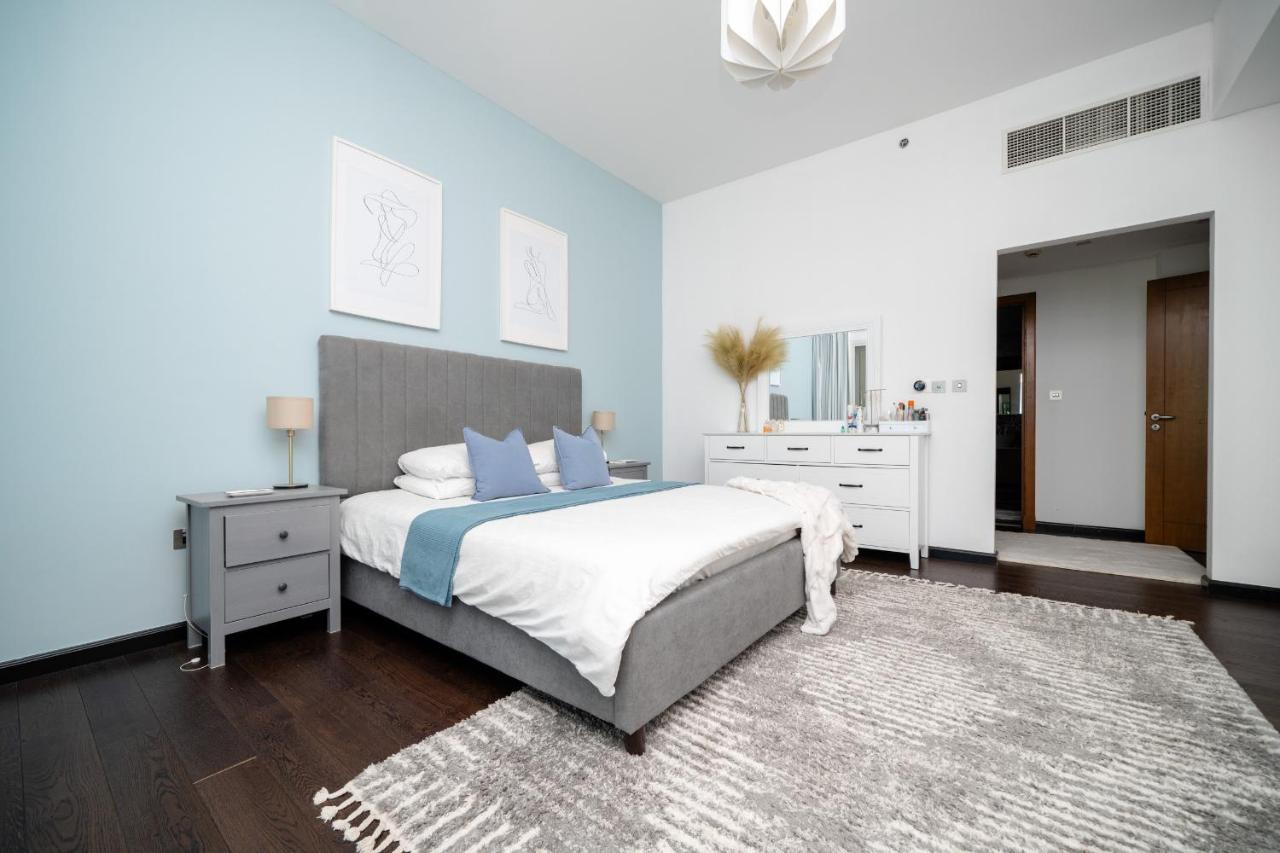 Alh Vacay - Newly Furnished 3 Bedroom In Marina Residences Apartment *