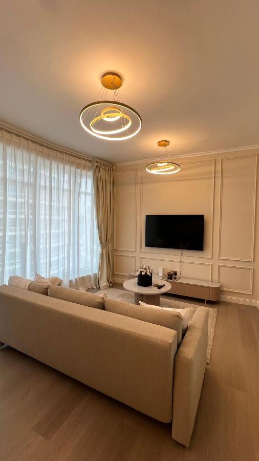 Modern Downtown Apartment