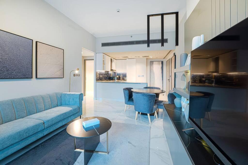 Exquisite 1-br At Mag 318 In Business Bay Apartment *
