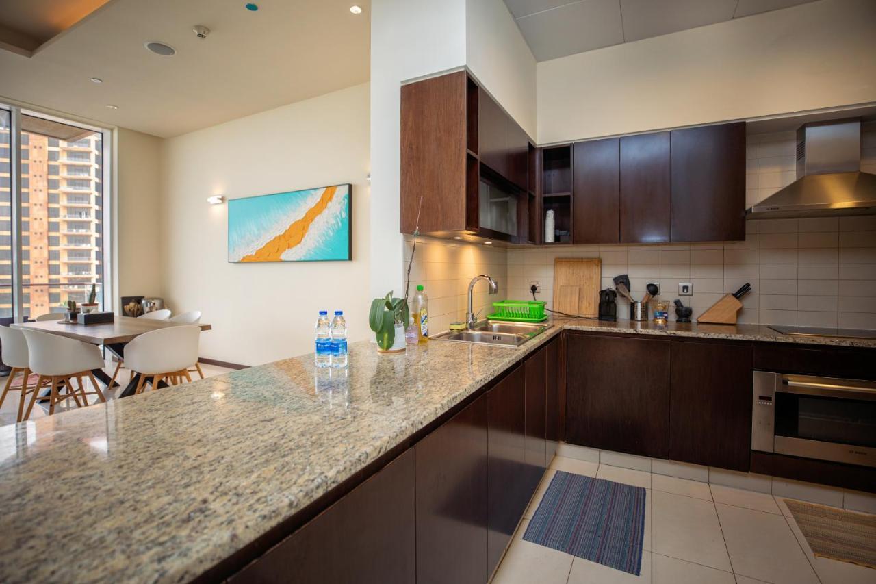 Apartment Tiara Palm Jumeirah 1br Sea & Burj Al Arab View , Private Beach, Pool