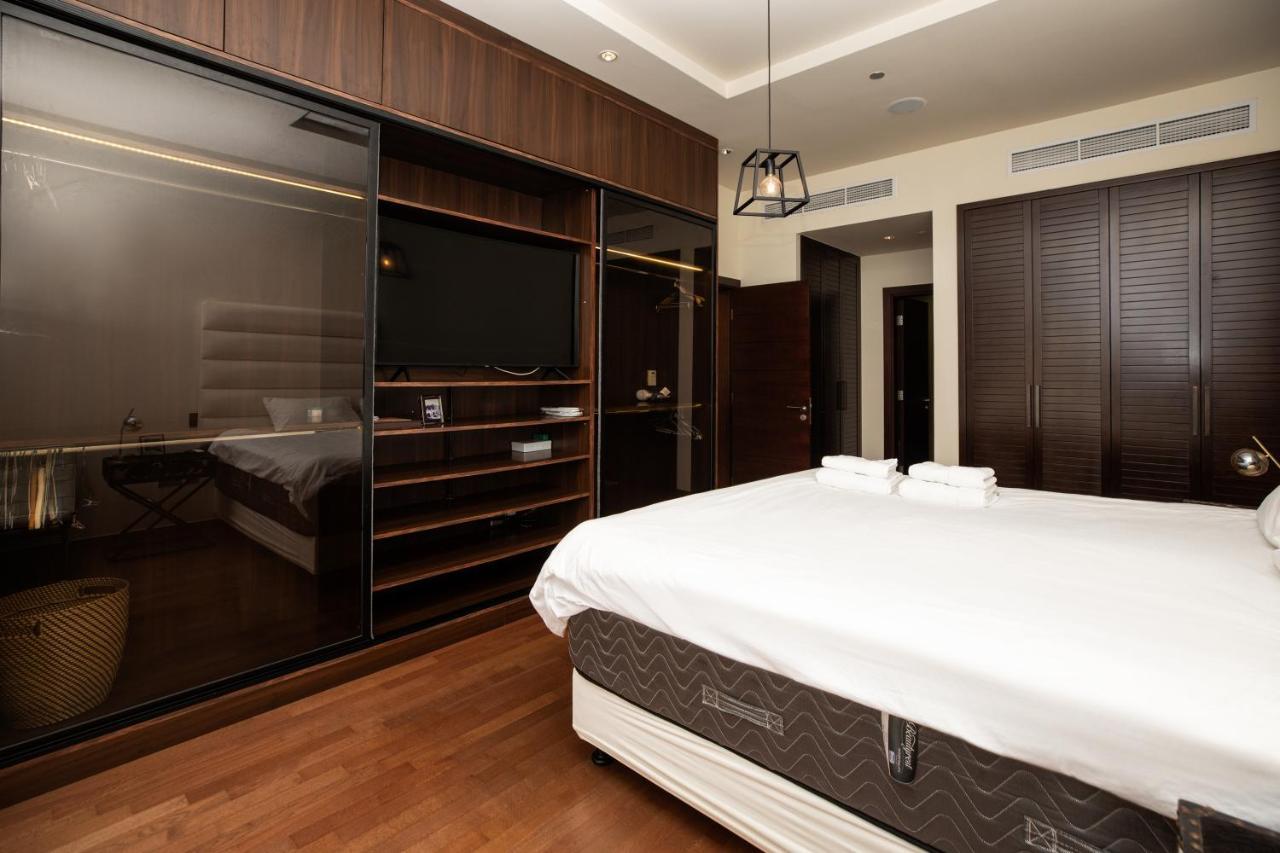 Apartment Tiara Palm Jumeirah 1br Sea & Burj Al Arab View , Private Beach, Pool