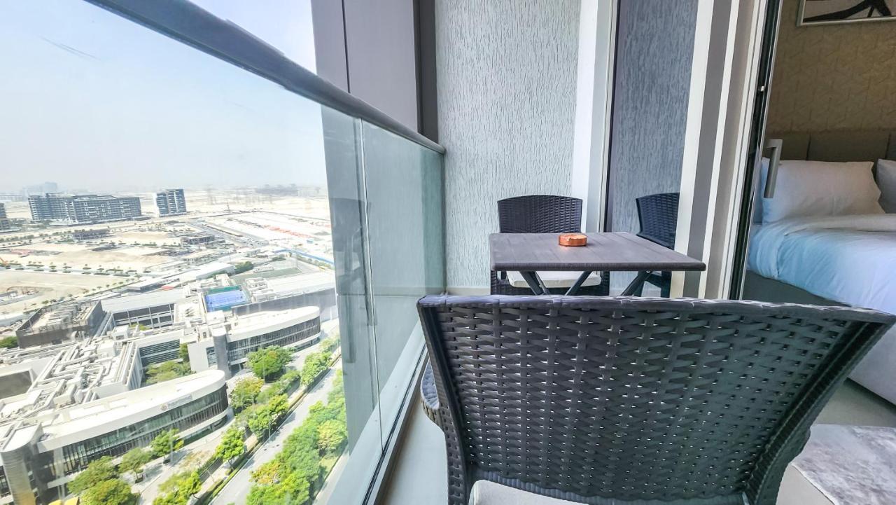 By Latinem Luxury 1br Cvr A1513 Near Burj Khalifa *