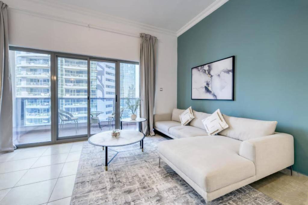 Apartment Luxury 1 Bedroom With Sea View *