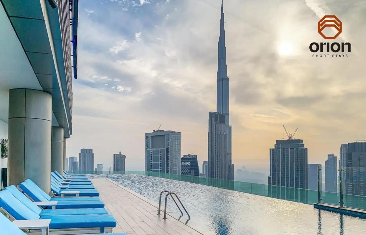 Apartment Paramount Skyline: Luxe 2-bed With Burj Views And Rooftop Oasis *
