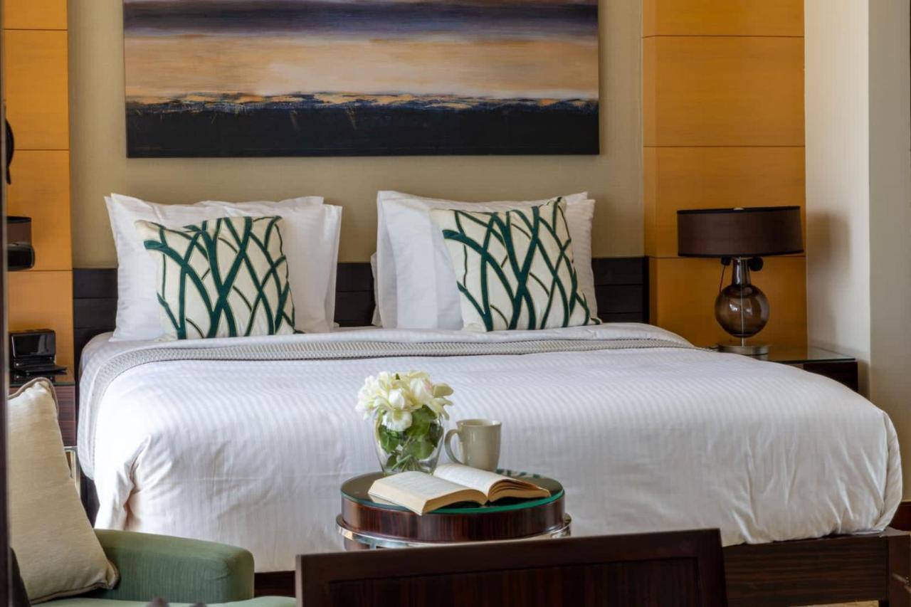 Frank Porter - Emaar Residences Fashion Avenue Dubai