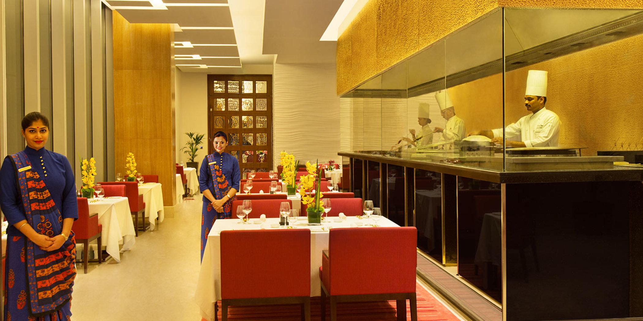 Hotel Anantara Downtown
