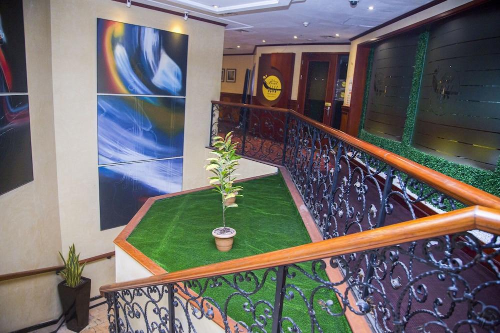 Marco Polo Hotel 4*