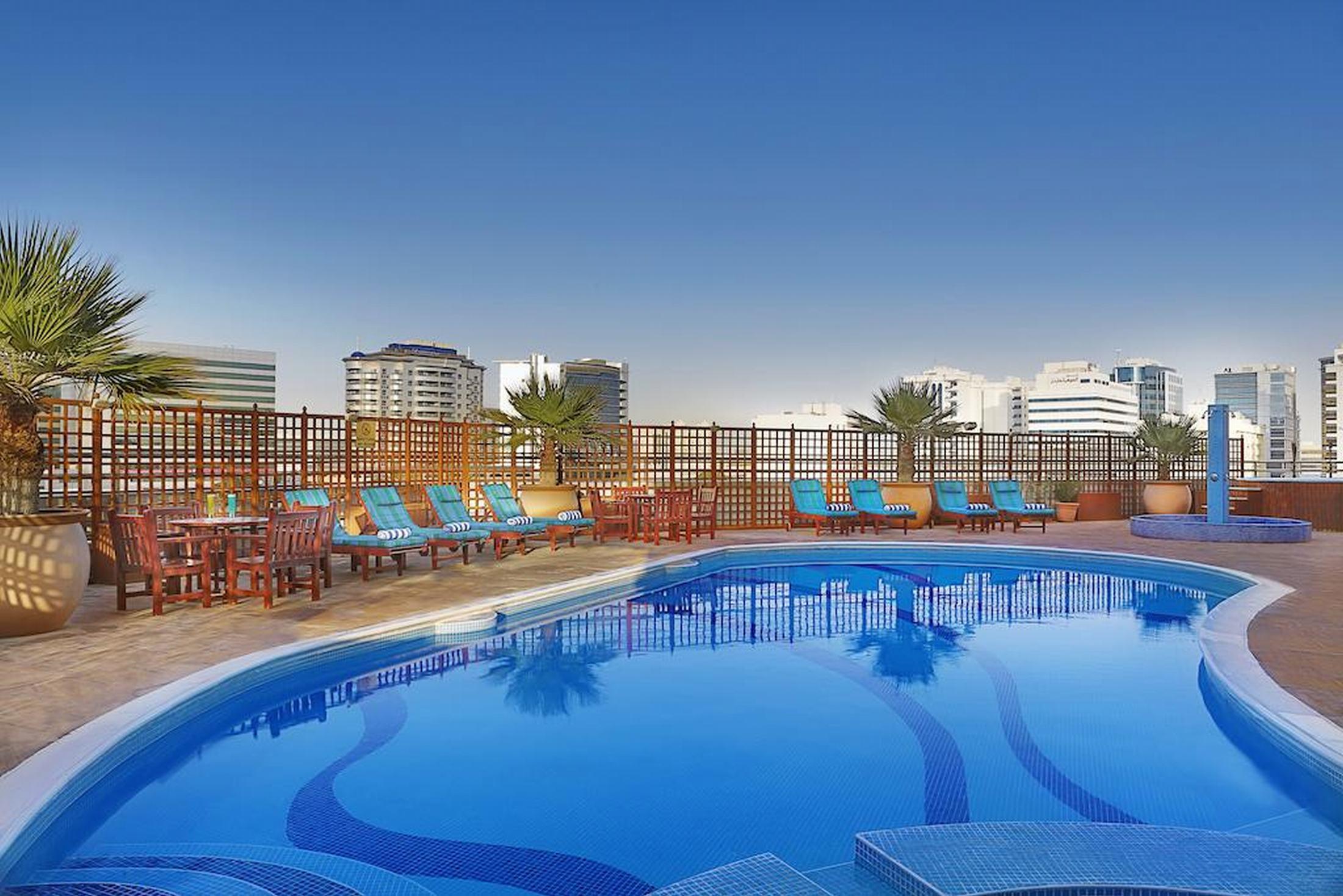 City Seasons Aparthotel Dubai