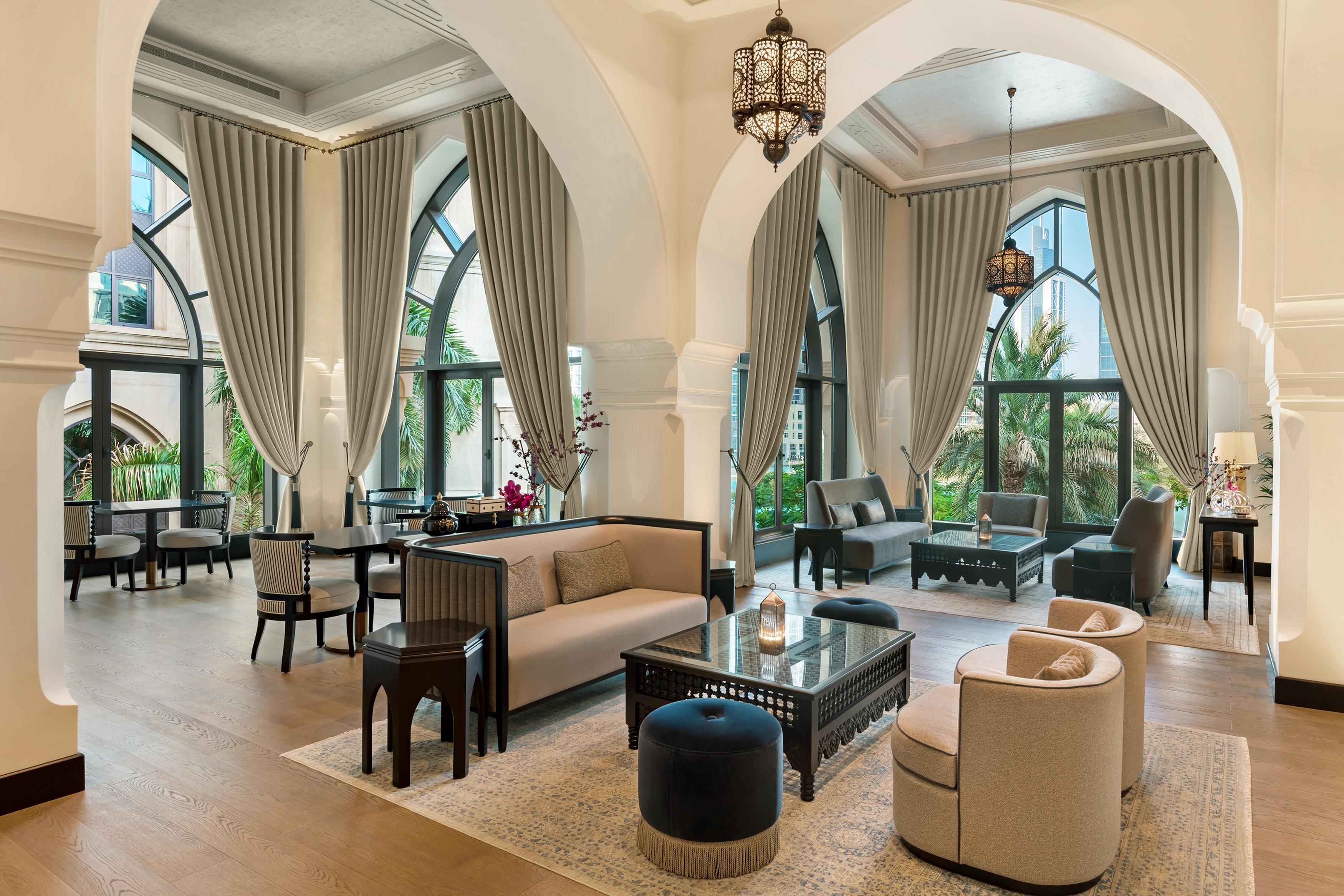 Palace Downtown Otel