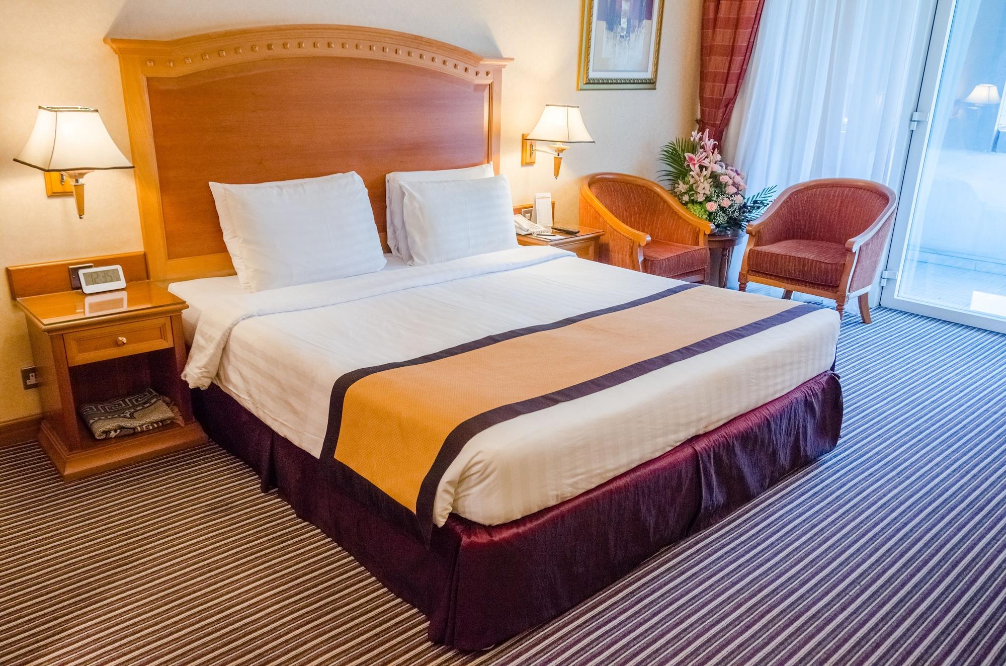 Hotel Avenue 4*