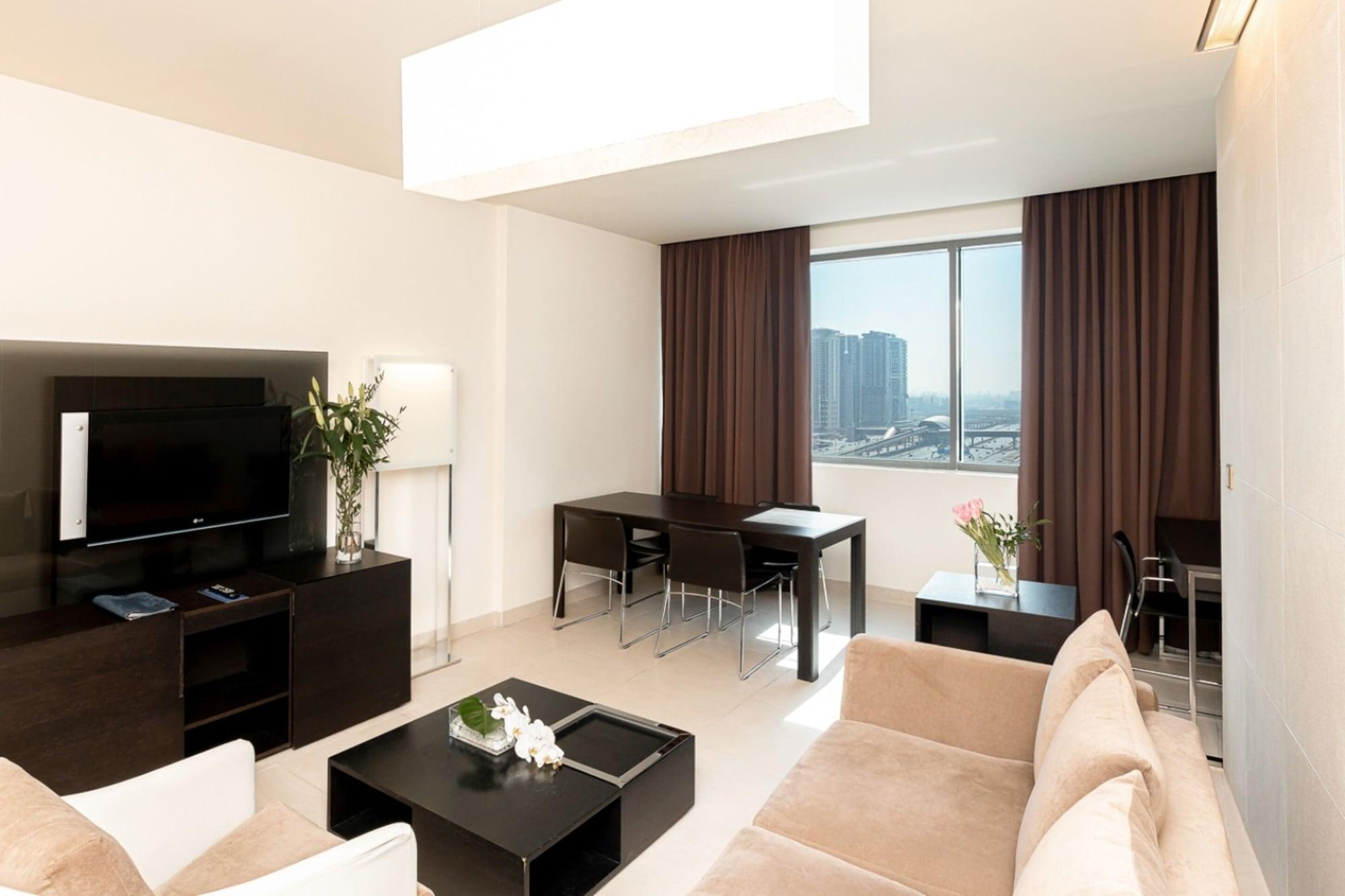Radisson Blu Residence, Marina Aparthotel Dubai