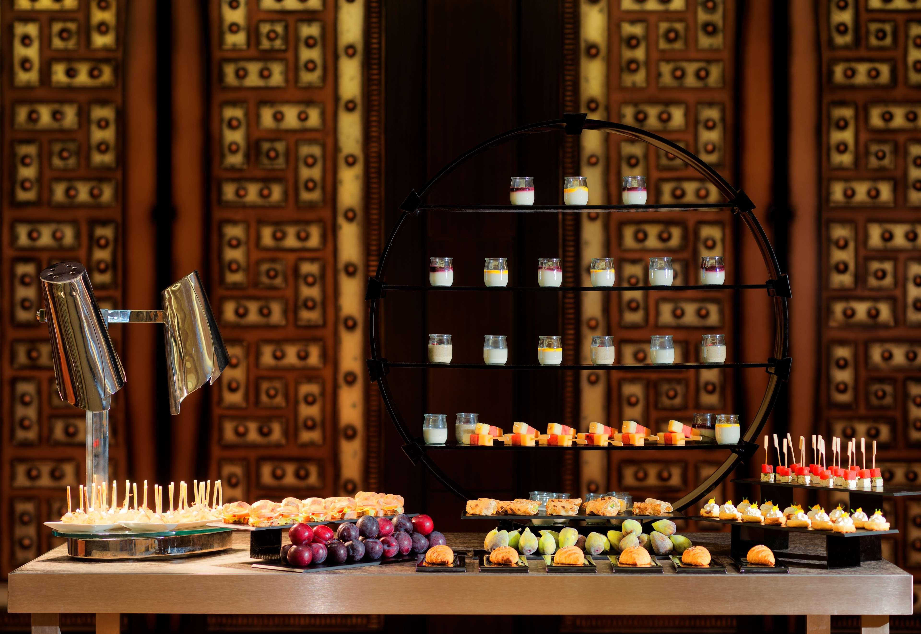Conrad 5* Dubai