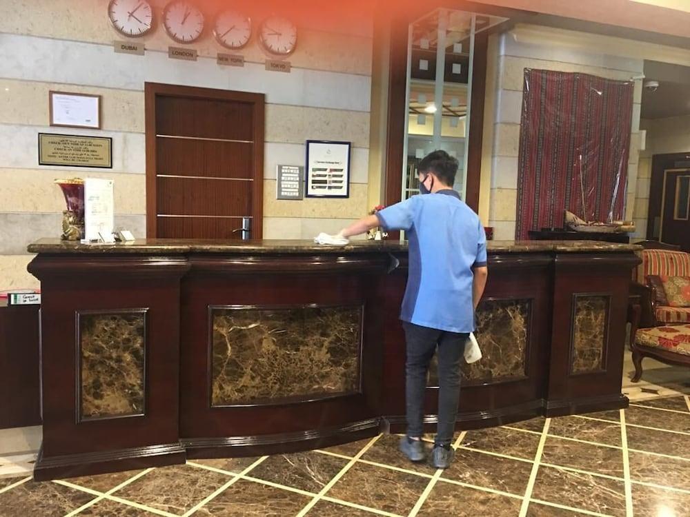Al Raya Aparthotel Dubai