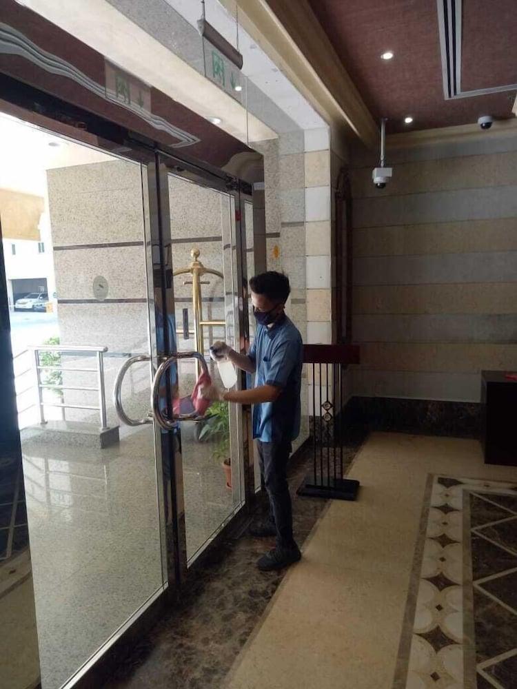 Aparthotel Al Raya 3*