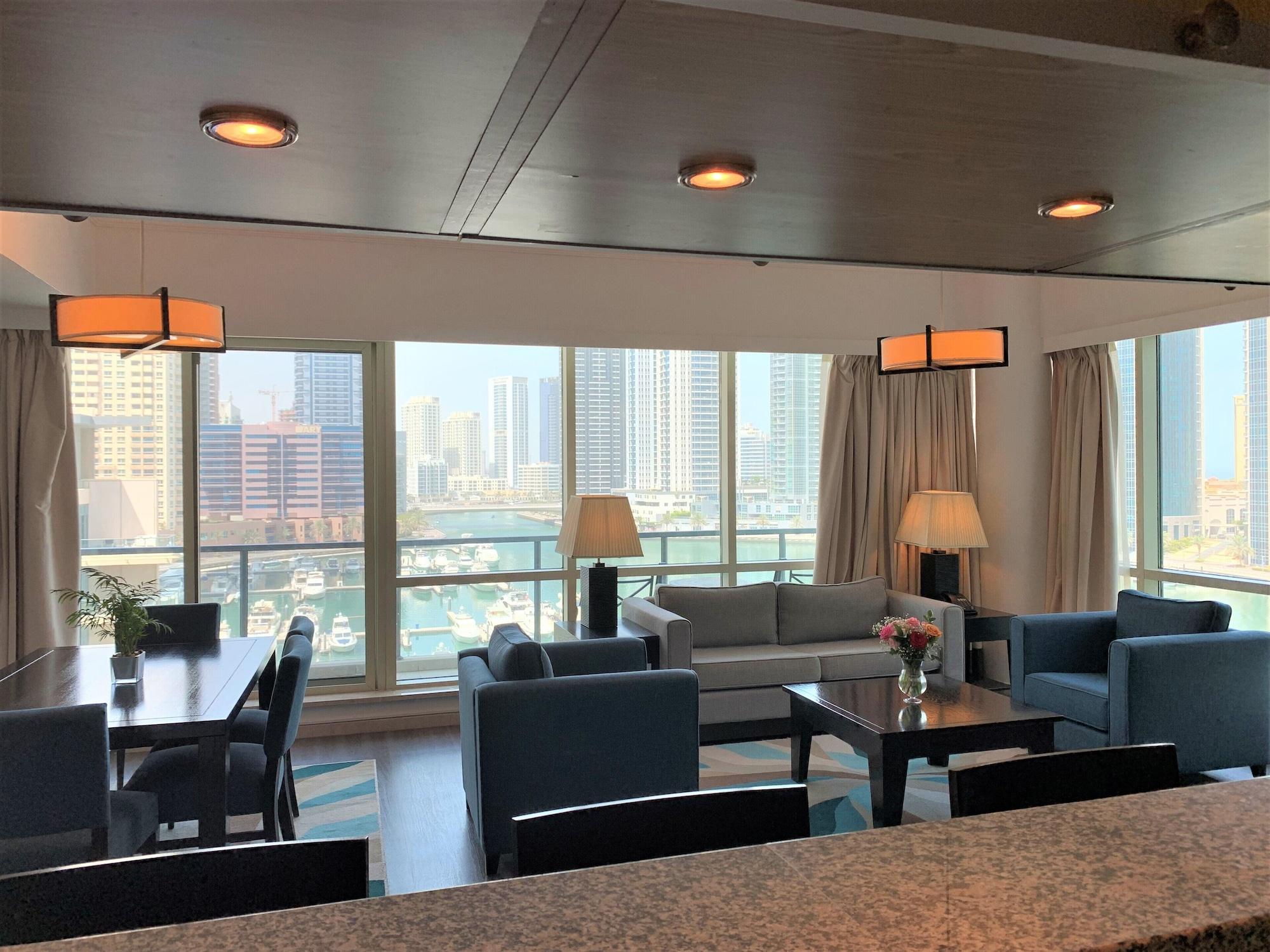 Nuran Marina Aparthotel