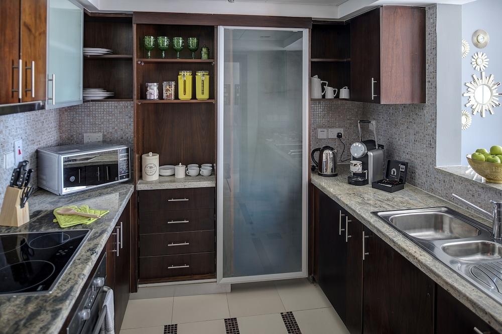 Dream Inn Apartments - Park Island *