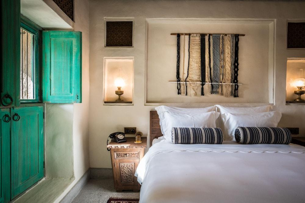 Al Seef Heritage Dubai, Curio Collection By Hilton 4*
