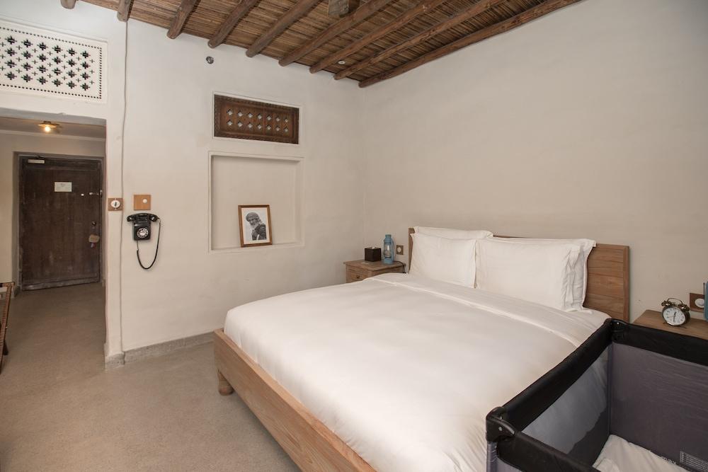 Al Seef Heritage Dubai, Curio Collection By Hilton Hotel Dubai