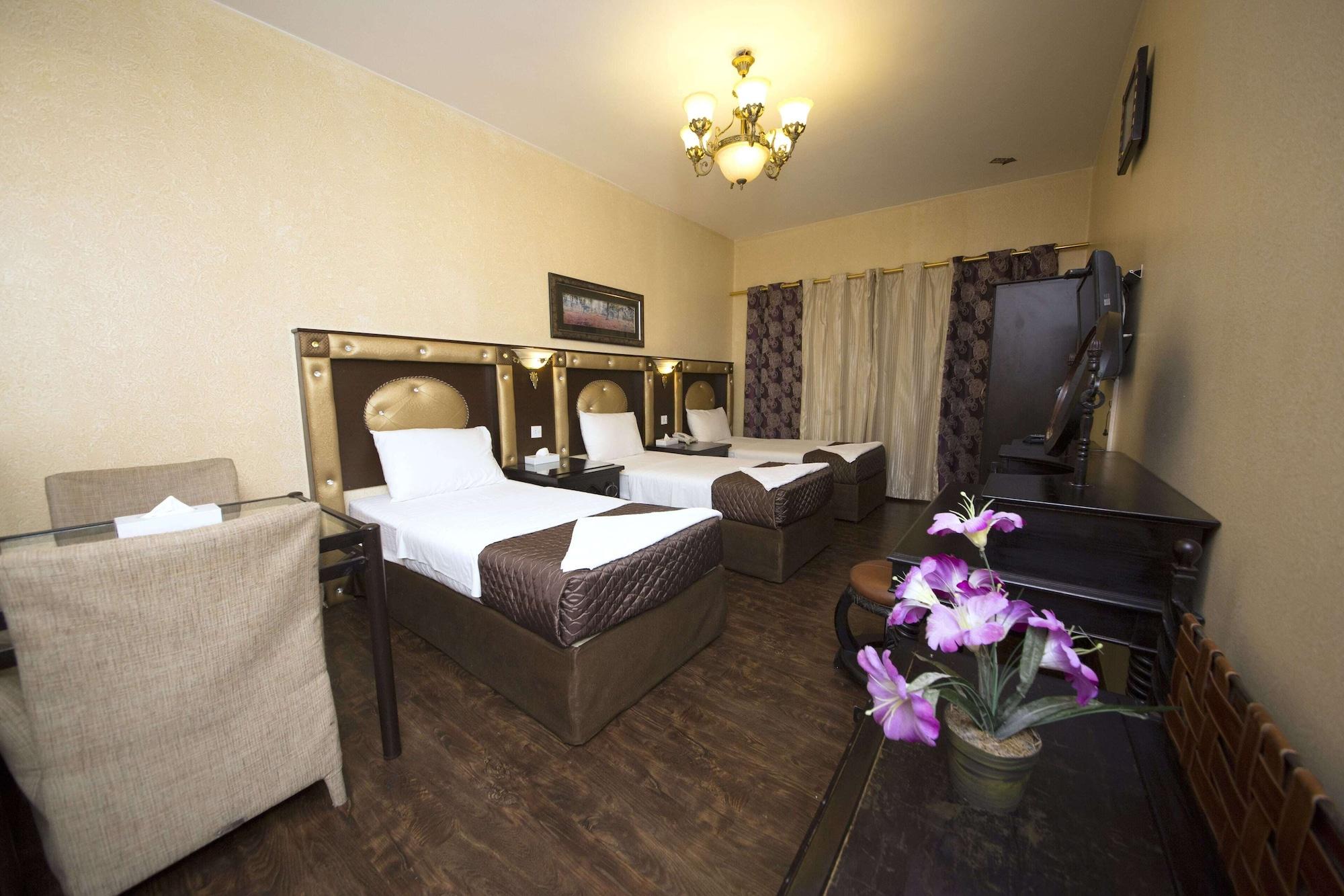 Hafez - Al Ras Metro Station Hotel 3*