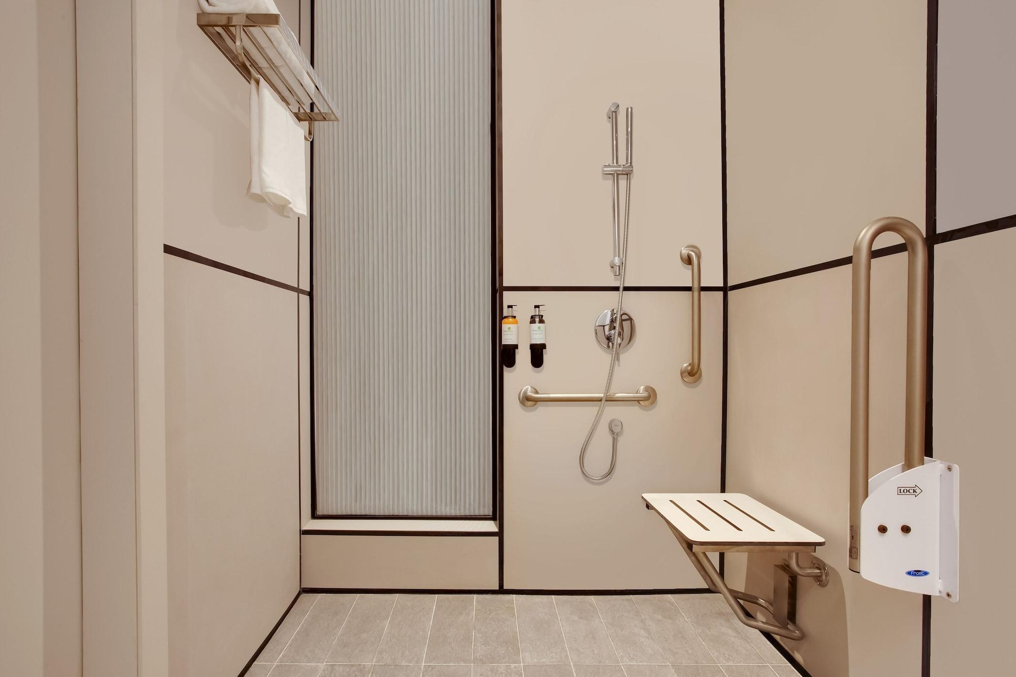 Lemon Tree Hotel, Jumeirah 4* Dubai