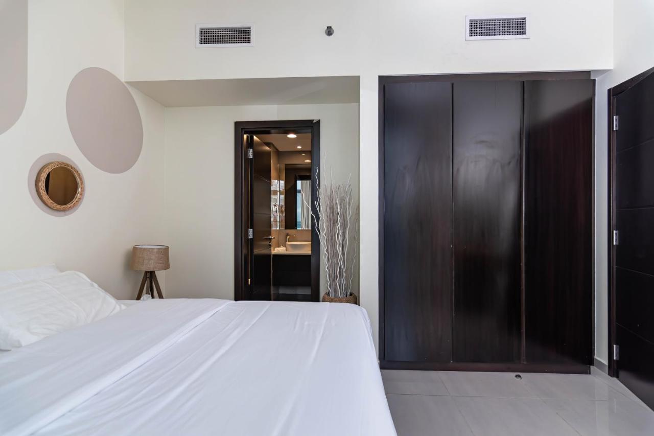 Citihome- 1br Business Bay Close To Metro Apartment
